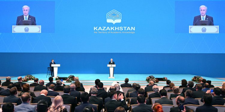 Мемлекет басшысы «Қазақстан – академиялық білім аймағы» стратегиялық серіктестер форумында сөз сөйледі