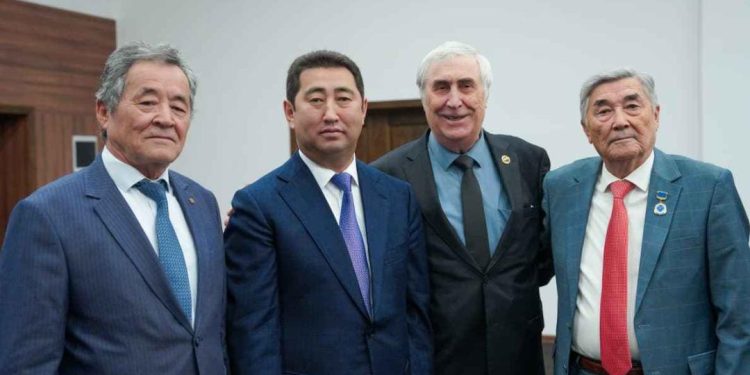 Алдыңғы буынға құрметпен қарап, қамқорлық жасау — мемлекеттік саясаттың маңызды бөлшегі