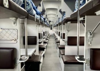 «Астана – Орал» бағытында жаңа вагондар қатынай бастады