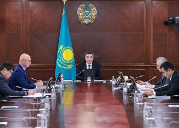 «Бәйтерек» холдингін құрылымы және мазмұны жағынан қайта құру: Директорлар кеңесі инвестициялар тарту бойынша міндеттемелерді бекітті