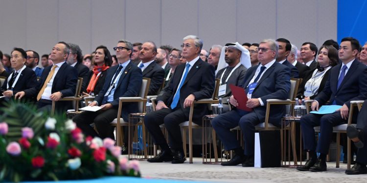 Бакинский государственный университет и университеты Казахстана расширяют научно-образовательное сотрудничество