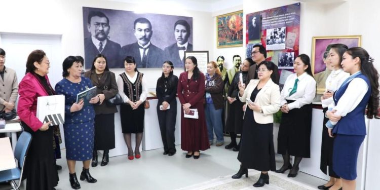 Алматыда Міржақып Дулатовтың 140 жылдығына арналған шығармашылық байқау өтті