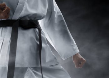 “Хиджабсыз акробатикалық трюктер жасаған”: Ирандық спортшы қамауға алынды