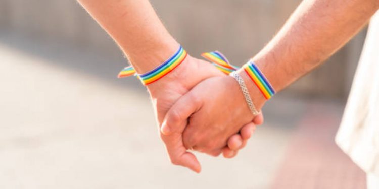 Мәжіліс депутаты Еділ Жаңбыршин: ЛГБТ пропагандасы – жас өрендеріміздің танымын сындыратын қауіпті үрдіс