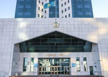 Қазақстан мен Өзбекстан жаңа авиамаршруттар мен Жібек жолы бойынша бірлескен турлар ашады