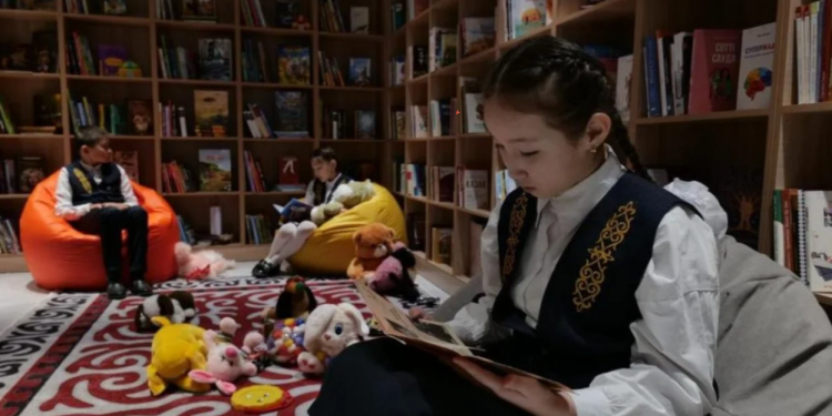 Библиотеки как «третье место в жизни»: проект TANA и Jaña klub создаёт новую модель общественных пространств в Казахстане