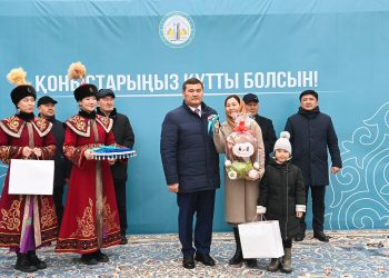 ҚЫЗЫЛОРДАЛЫҚТАР ЖАҢА ЖЫЛ ҚАРСАҢЫНДА ЖАҢА ПӘТЕР КІЛТІН АЛДЫ