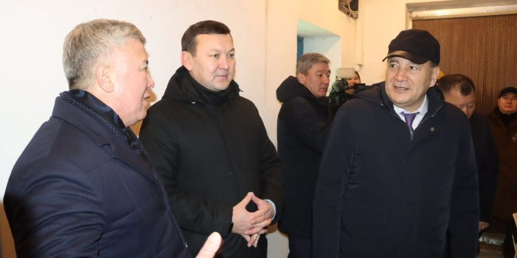 ҮКІМЕТ БАСШЫСЫНЫҢ КЕҢЕСШІСІ ҚЫЗЫЛОРДА ОБЛЫСЫНДАҒЫ БЕСАРЫҚ АУЫЛЫНЫҢ БЕРЕКЕЛІ ТІРШІЛІГІМЕН ТАНЫСТЫ