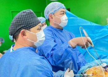 ҚЫЗЫЛОРДАДА ТҰНҒЫШ РЕТ БІР КҮНДЕ ҮШ БҮЙРЕК ТРАНСПЛАНТАЦИЯСЫ ЖАСАЛДЫ