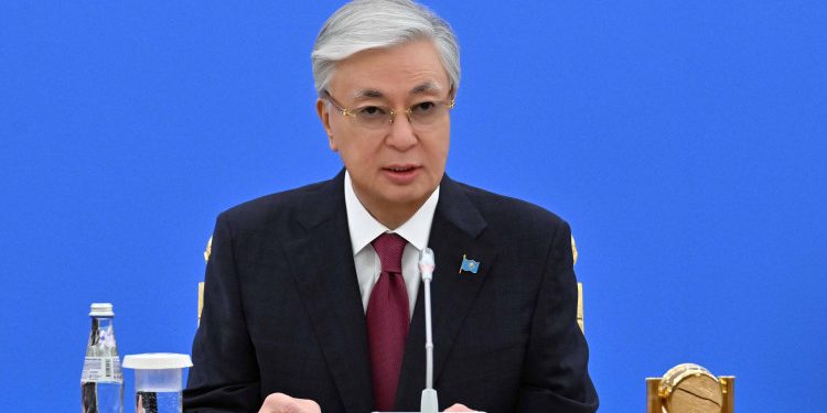 Мемлекет басшысы Жұмыс тобымен бірге конституциялық реформаға қатысты негізгі тәсілдерді талқылады