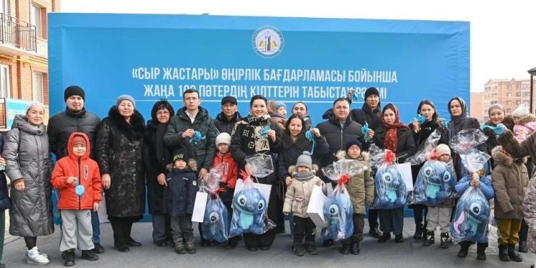 ҚЫЗЫЛОРДАДА «СЫР ЖАСТАРЫ» ӨҢІРЛІК БАҒДАРЛАМАСЫМЕН 100 ЖАС ОТБАСЫ БАСПАНАЛЫ БОЛДЫ