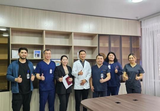 Алматы қалалық кардиология орталығында жүкті әйелге алғаш рет рентгенсіз бірегей ота жасалды