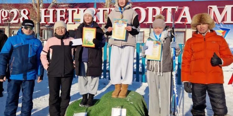 «Темірші қысы – 2026»: Қарқаралы ауданында оқушылар арасындағы үздік шаңғышылар анықталды