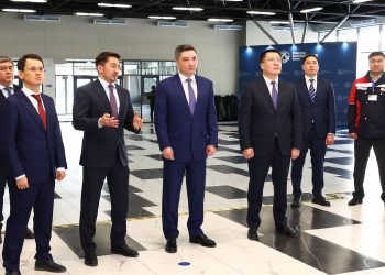 Олжас Бектенов Екібастұздағы «Деректерді өңдеу орталығы алқабы» жобасын жүзеге асыру жөніндегі Президент тапсырмасының орындалу барысын тексерді