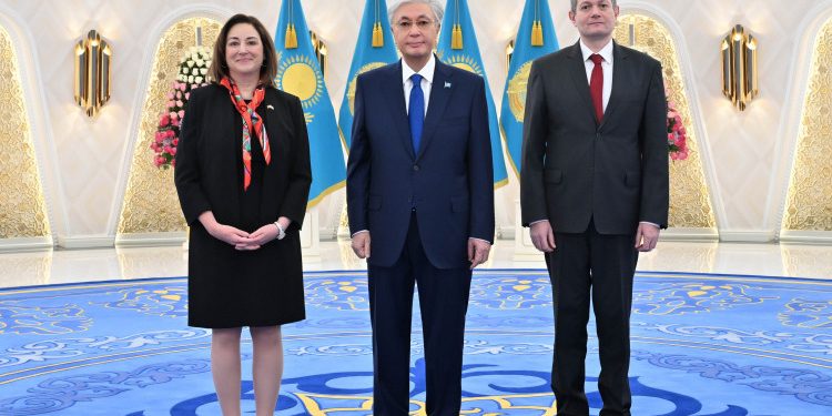 Президент Қасым-Жомарт Тоқаев АҚШ пен Болгария елшілерінен сенім грамоталарын қабылдады