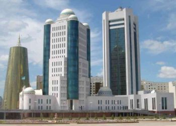 Жаңа конституция 1 шілдеде күшіне енеді