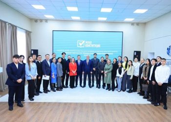 Қарағанды облысының сарапшылары мен жастар көшбасшылары жаңа Конституцияны қабылдауды қолдады