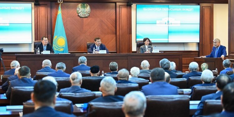 ҚОРҚЫТ АТА УНИВЕРСИТЕТІНІҢ ЖАҢА РЕКТОРЫ ТАНЫСТЫРЫЛДЫ