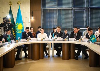 ЖАСТАР ПІКІРТАЛАСЫ: КОНСТИТУЦИЯЛЫҚ РЕФОРМА – ЕЛДІҢ ҰЗАҚ МЕРЗІМДІ ДАМУЫНЫҢ НЕГІЗІ