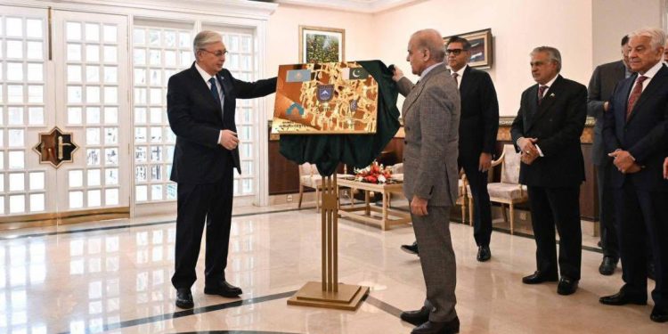 ПӘКІСТАНДА АХМЕТ ЯСАУИ ЗЕРТТЕУ ОРТАЛЫҒЫ АШЫЛДЫ