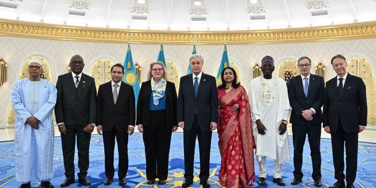 Қасым-Жомарт Тоқаев бірқатар мемлекеттің елшілерінен сенім грамоталарын қабылдады