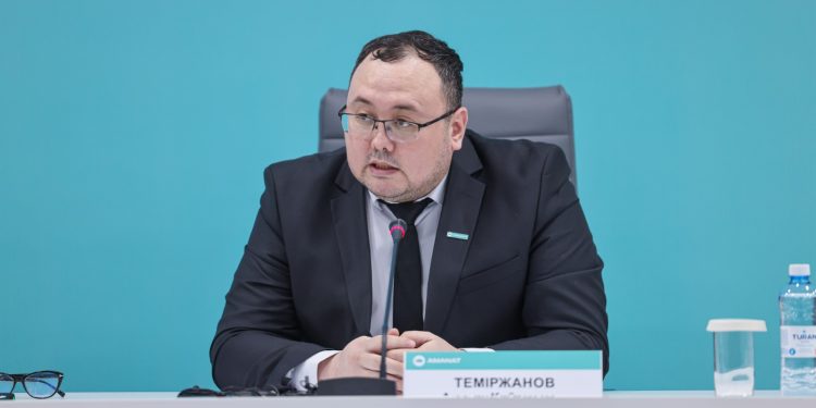 Қазақстандықтар референдумда жоғары азаматтық жауапкершілік танытты – Арғын Теміржанов