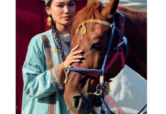 Еуропалық Porschist журналы Қазақстан туралы арнайы шығарылымда Алматыны таныстырды