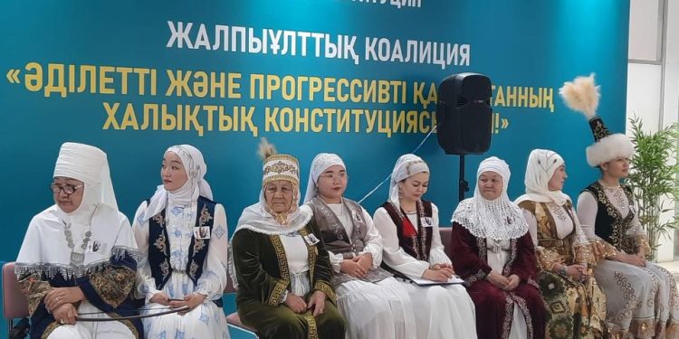 «Келін – қайын ененің топырағынан»: Астанада ерекше сайыс өтті