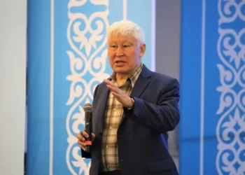 Белгілі ғалым тілге қатысты алып қашпа әңгімелерге сенбеуге шақырды