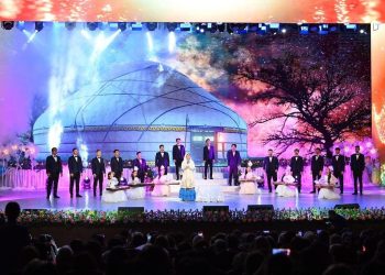 ҚЫЗЫЛОРДАДА ХАЛЫҚАРАЛЫҚ ӘЙЕЛДЕР КҮНІНЕ ОРАЙ «АНА – ӘЛЕМНІҢ БЕСІГІ» АТТЫ САЛТАНАТТЫ ЖИЫН ӨТТІ